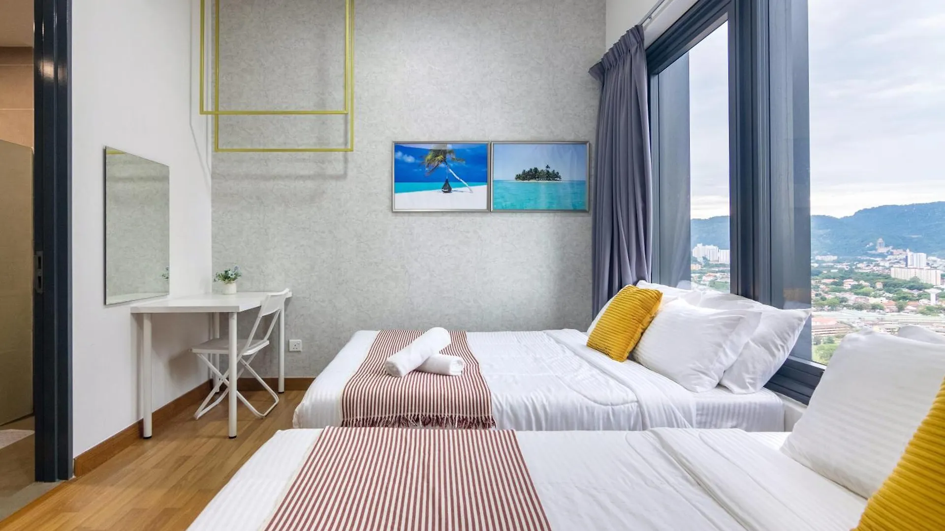 Tropicana 218 X Airlevate Suites Джорджтаун